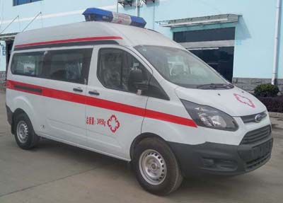 程力威牌CLW5032XJHJ5型救護(hù)車(chē)