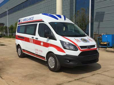 程力重工牌CLH5045XJHJ5型救護(hù)車(chē)